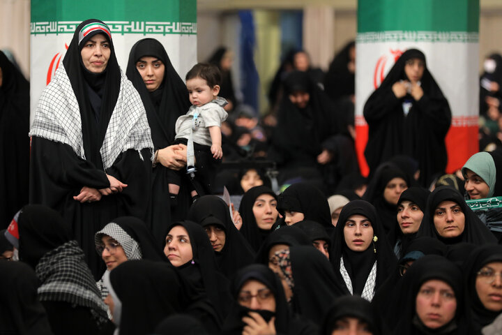 دیدار مردم قم با رهبر انقلاب