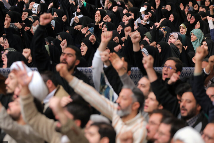 دیدار مردم قم با رهبر انقلاب