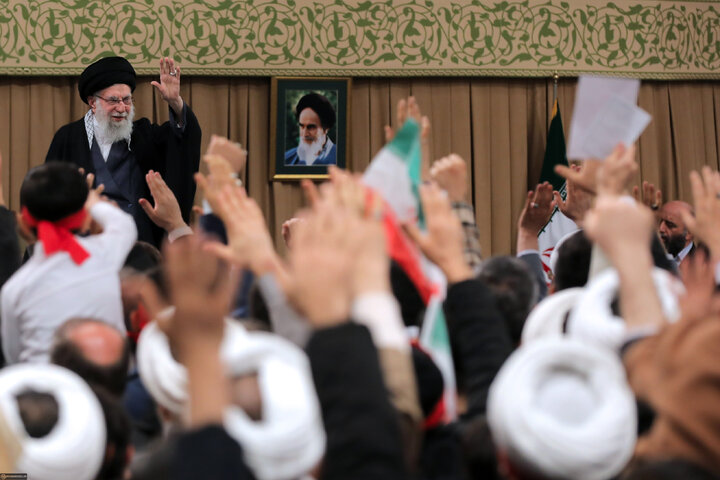 دیدار مردم قم با رهبر انقلاب