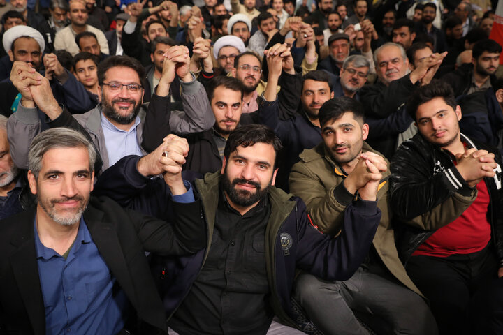 دیدار مردم قم با رهبر انقلاب