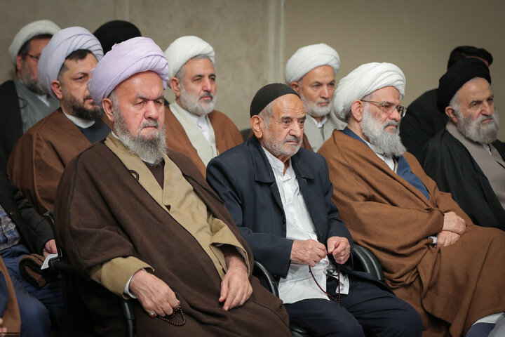 دیدار مردم قم با رهبر انقلاب