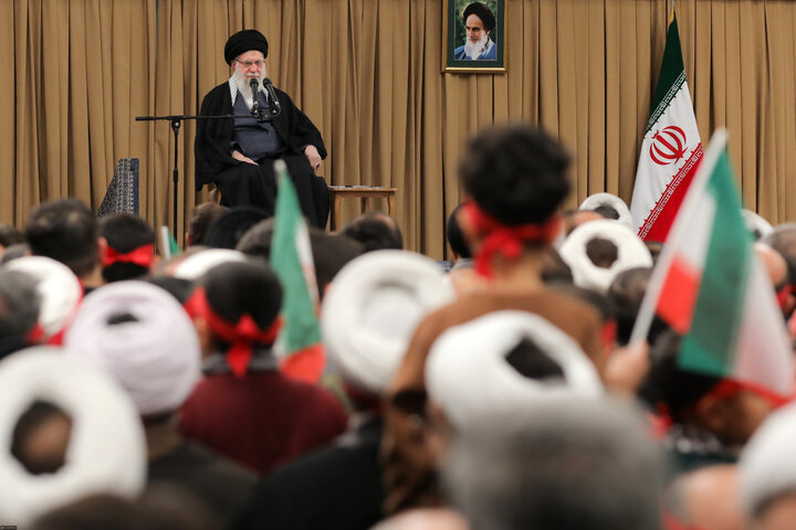 دیدار مردم قم با رهبر انقلاب