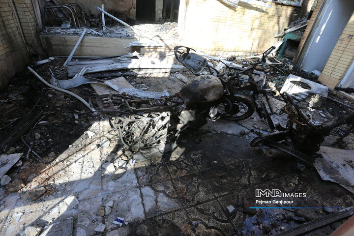 تخریب اماکن اداری و خدماتی در اصفهان توسط اغتشاشگران