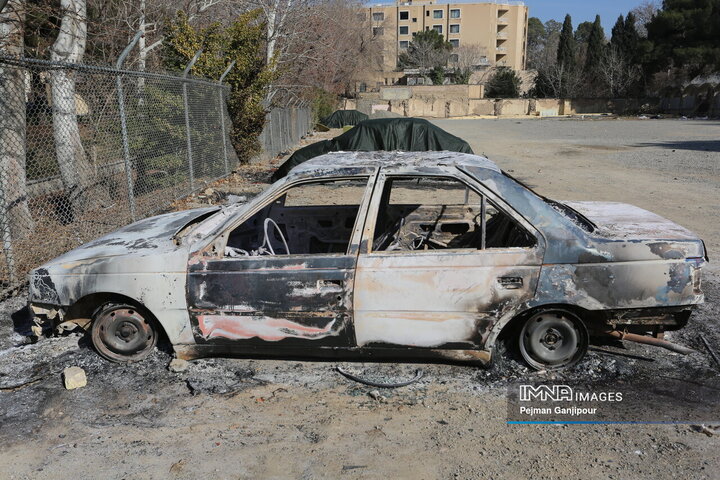 تخریب اماکن اداری و خدماتی در اصفهان توسط اغتشاشگران