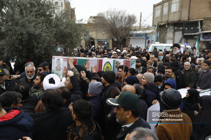 تشییع دو شهید مدافع امنیت در قم