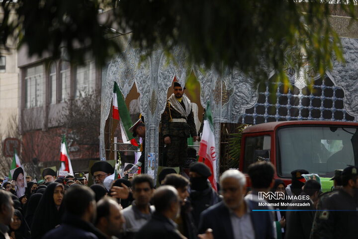 تشییع دو شهید مدافع امنیت در قم