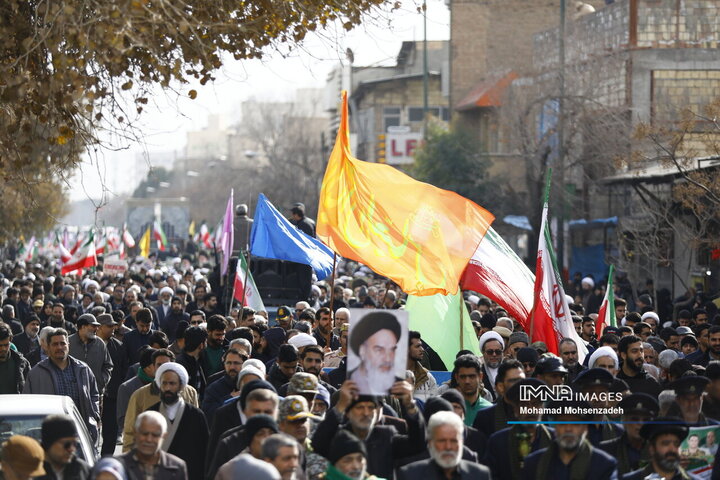 تشییع دو شهید مدافع امنیت در قم