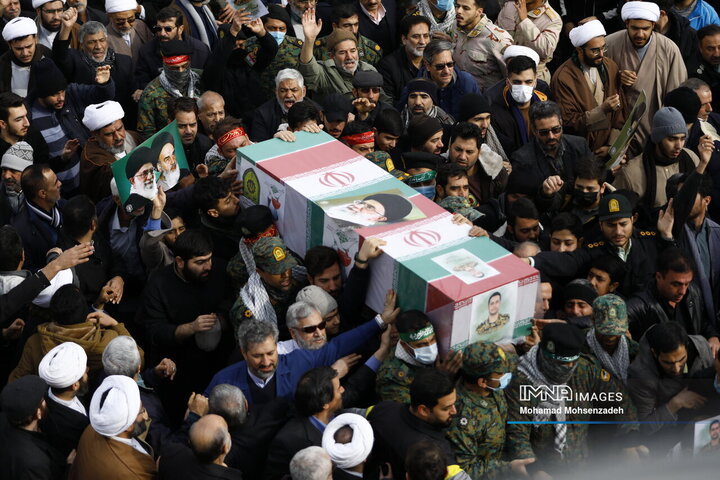 تشییع دو شهید مدافع امنیت در قم