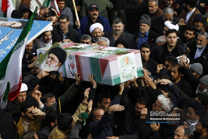 تشییع دو شهید مدافع امنیت در قم