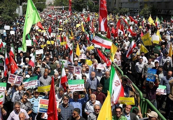 مردم لرستان به راهپیمایی محکومیت اغتشاشات می‌آیند