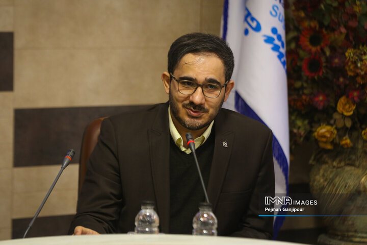 بازدید اعضای شورای شهر اصفهان از شرکت قند نقش جهان