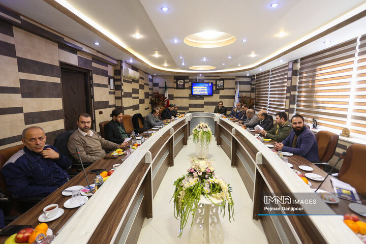 بازدید اعضای شورای شهر اصفهان از شرکت قند نقش جهان