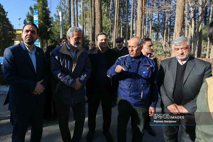 بازدید اعضای شورای شهر اصفهان از شرکت قند نقش جهان