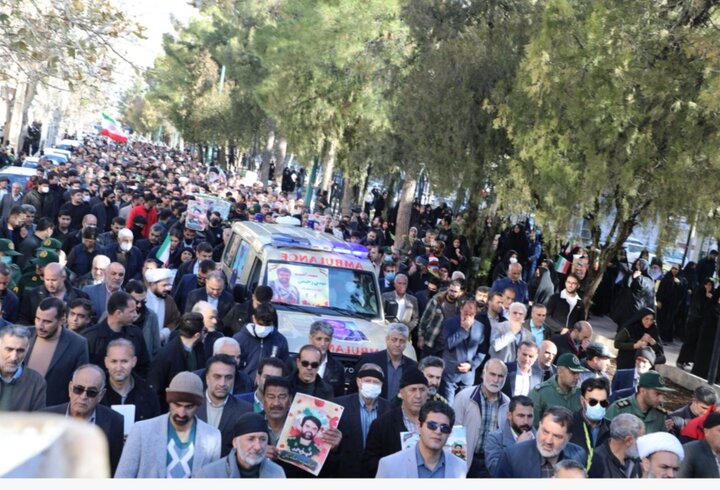 پیکر مطهر شهید مدافع امنیت در ایلام تشییع شد