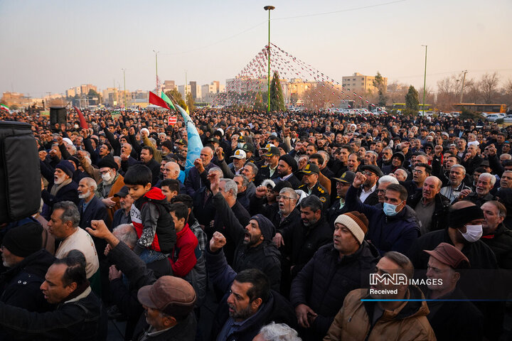 وداع با شهدای مدافع امنیت در اصفهان