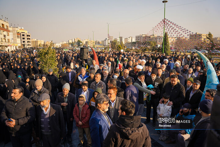 وداع با شهدای مدافع امنیت در اصفهان