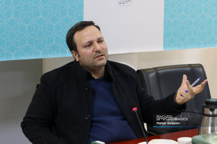 نشست تبیین رابطان نخبگانی و تسهیلگران شهراندیشی شهرداری اصفهان