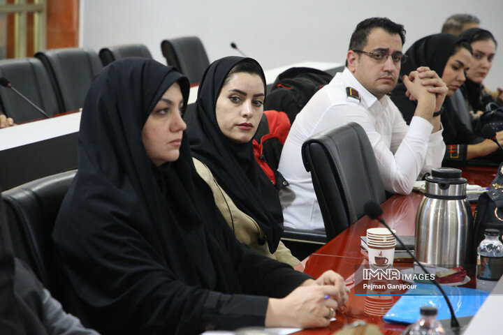 نشست تبیین رابطان نخبگانی و تسهیلگران شهراندیشی شهرداری اصفهان