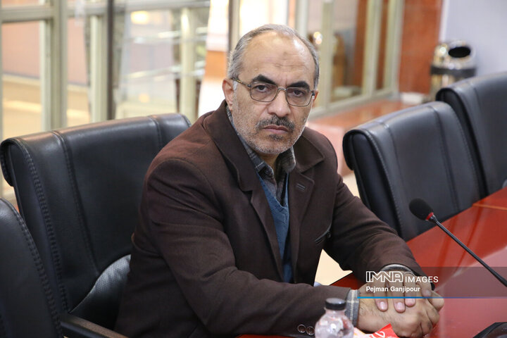 نشست تبیین رابطان نخبگانی و تسهیلگران شهراندیشی شهرداری اصفهان