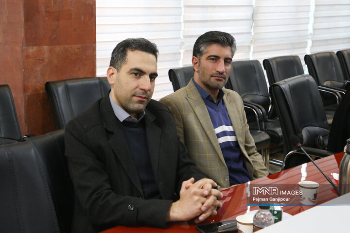 نشست تبیین رابطان نخبگانی و تسهیلگران شهراندیشی شهرداری اصفهان