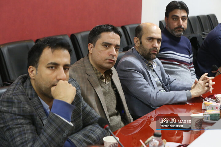 نشست تبیین رابطان نخبگانی و تسهیلگران شهراندیشی شهرداری اصفهان