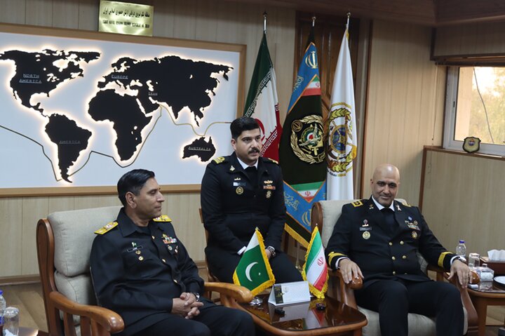 دیدار فرماندهان منطقه یکم امامت نداجا و ناوگروه صلح و دوستی پاکستان