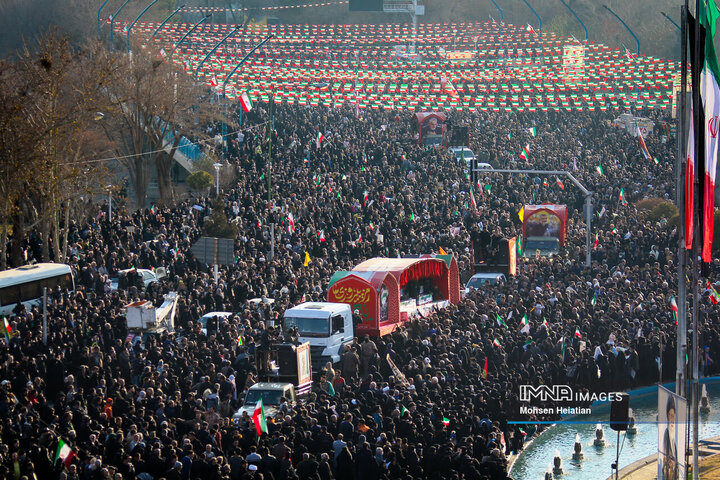 دوباره مردم، دوباره ایران