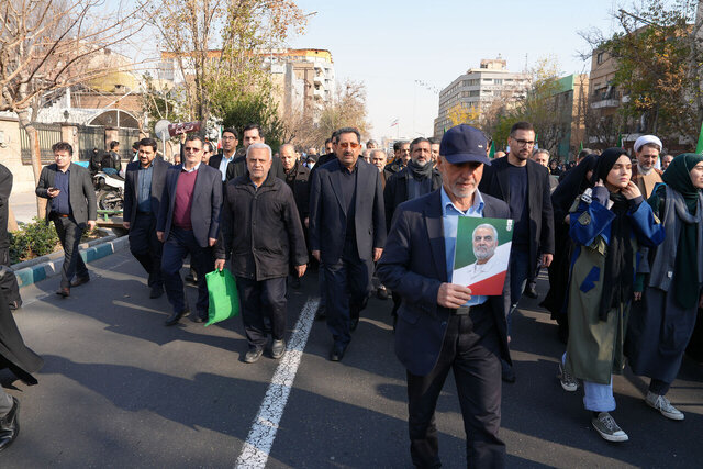 اتابک: برنامه دولت در درازمدت، نتایج پایداری در اقتصاد خواهد داشت