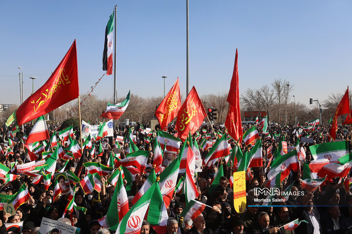 تشییع شهدای مدافع امنیت در اصفهان