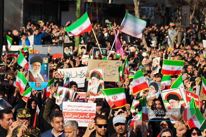 ۲۲ دی نشان دهنده قدرت بازدارندگی مردم بود