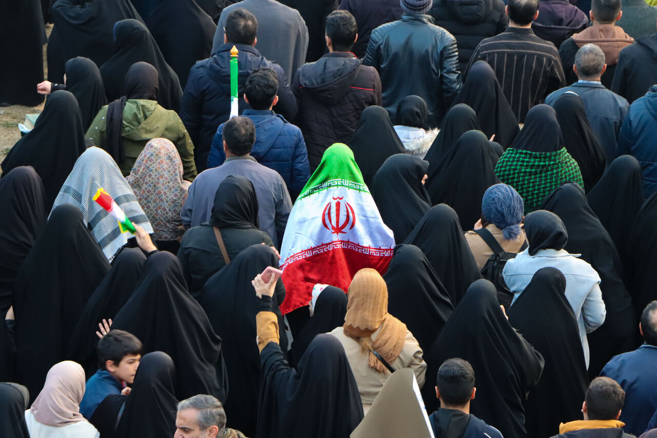 پرچم؛ خط قرمز ملت‌ها