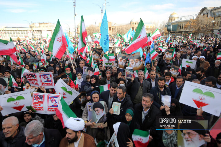 راهپیمایی محکومیت اغتشاشات در همدان