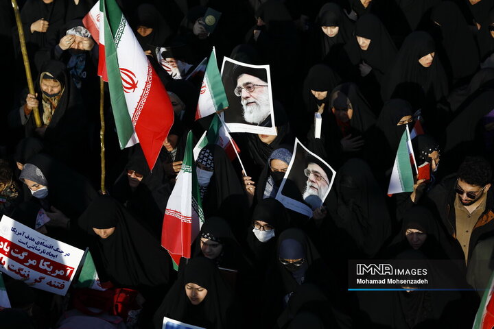 راهپیمایی محکومیت اغتشاشات در قم