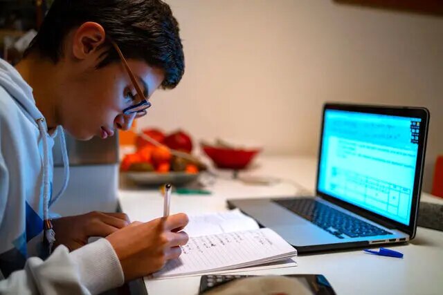 فعالیت مجدد «مدرسه تلویزیونی» + برنامه درسی امروز و فردا