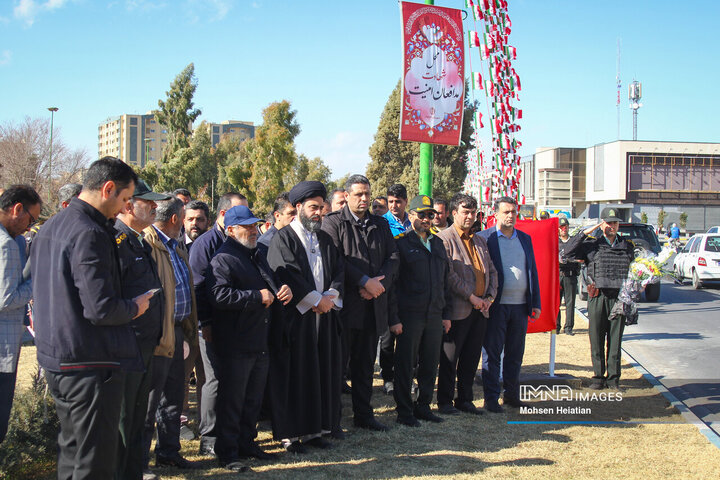 آیین رونمایی از یادمان شهدای اغتشاشات اخیر در منطقه 12 شهرداری اصفهان