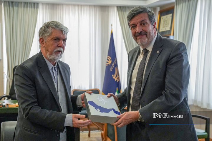 افزایش روابط فرهنگی، زیرساختی برای گسترش ارتباطات اقتصادی و سیاسی است