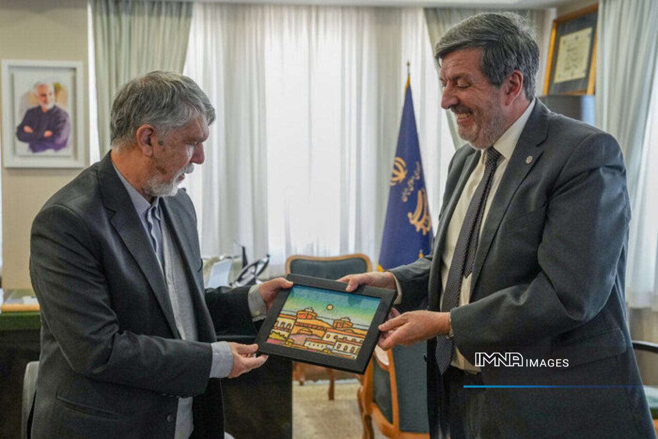 افزایش روابط فرهنگی، زیرساختی برای گسترش ارتباطات اقتصادی و سیاسی است