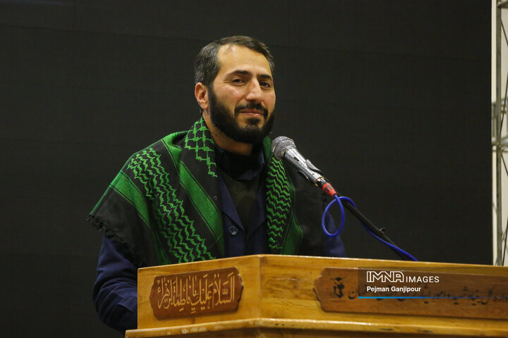 آیین بزرگداشت شهدای اغتشاشات اخیر در اصفهان