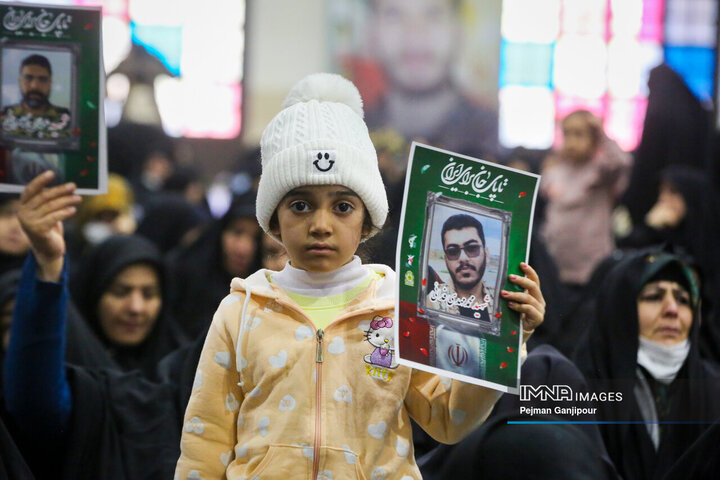 آیین بزرگداشت شهدای اغتشاشات اخیر در اصفهان