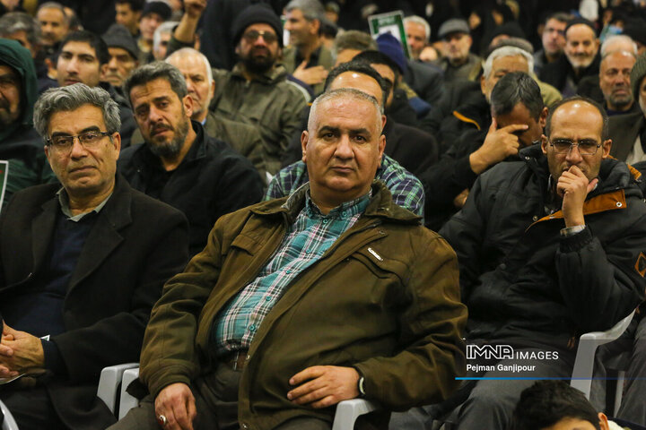 آیین بزرگداشت شهدای اغتشاشات اخیر در اصفهان