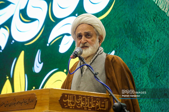 آیین بزرگداشت شهدای اغتشاشات اخیر در اصفهان