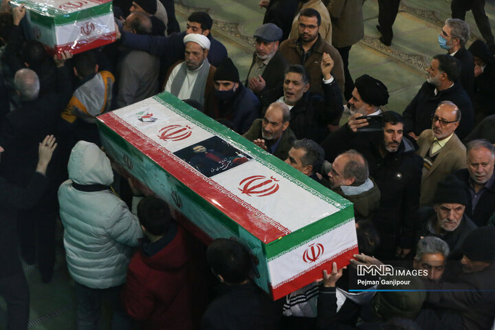 تشییع پیکر 7 شهید اغتشاشات اصفهان