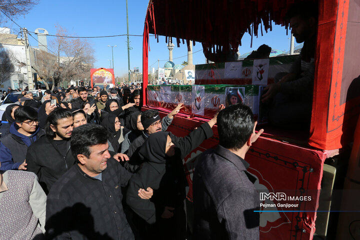 تشییع پیکر 7 شهید اغتشاشات اصفهان