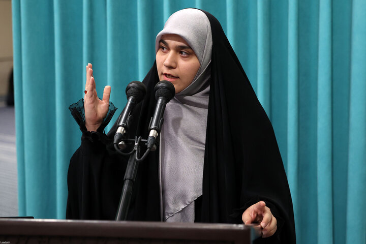 دیدار هزاران نفر از گروه‌های مختلف مردم با رهبر انقلاب