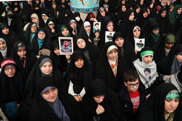 دیدار هزاران نفر از گروه‌های مختلف مردم با رهبر انقلاب