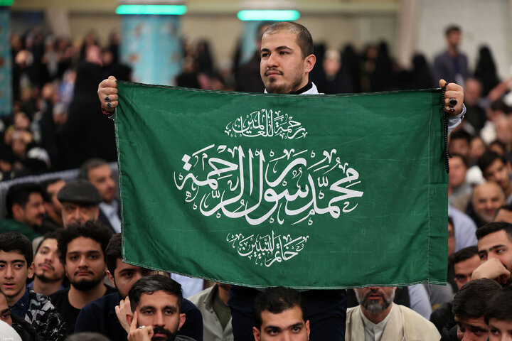 دیدار هزاران نفر از گروه‌های مختلف مردم با رهبر انقلاب