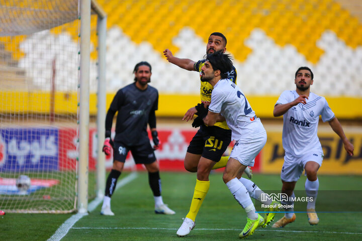 دیدار سپاهان ملوان