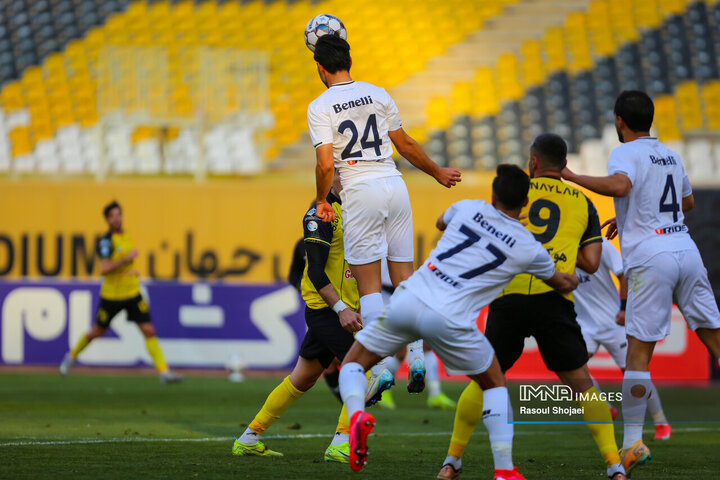 ملوان ۱ _ چادرملو ۰/ بازگشت انزلی‌ها به نوار پیروزی