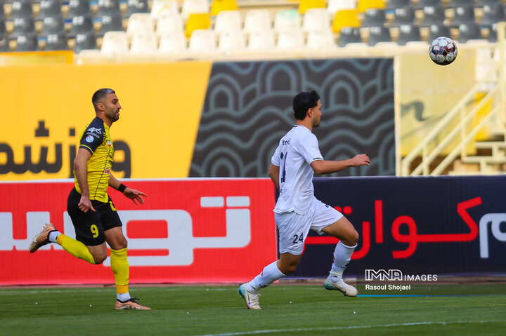 دیدار سپاهان ملوان