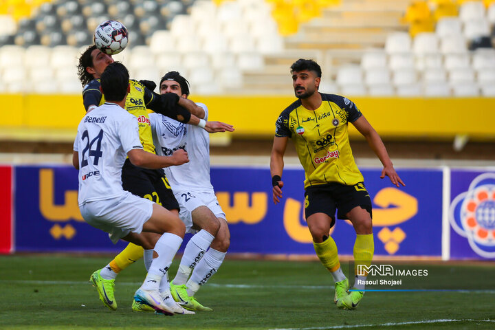 دیدار سپاهان ملوان